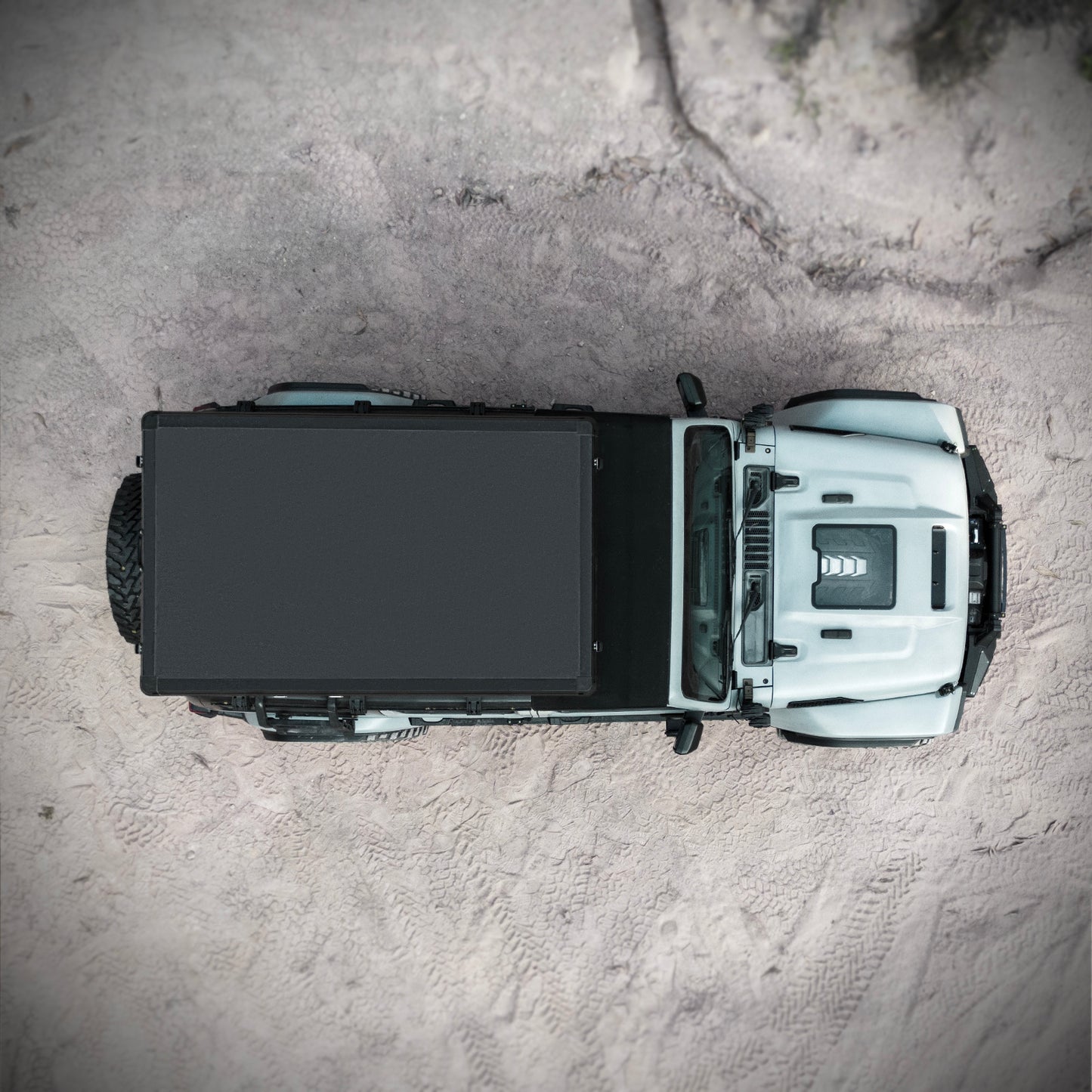 Roof Top Hardshell Tent - For 2-3 People With Ladder